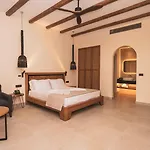Hotel Kouros Blanc & 5*