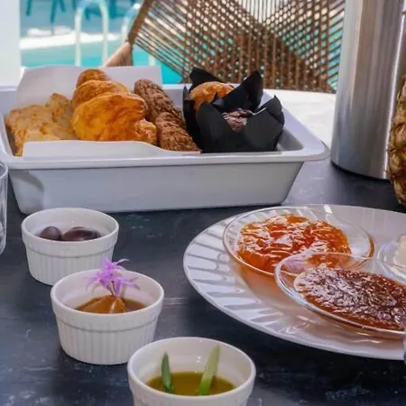 Hotel Kouros Blanc &