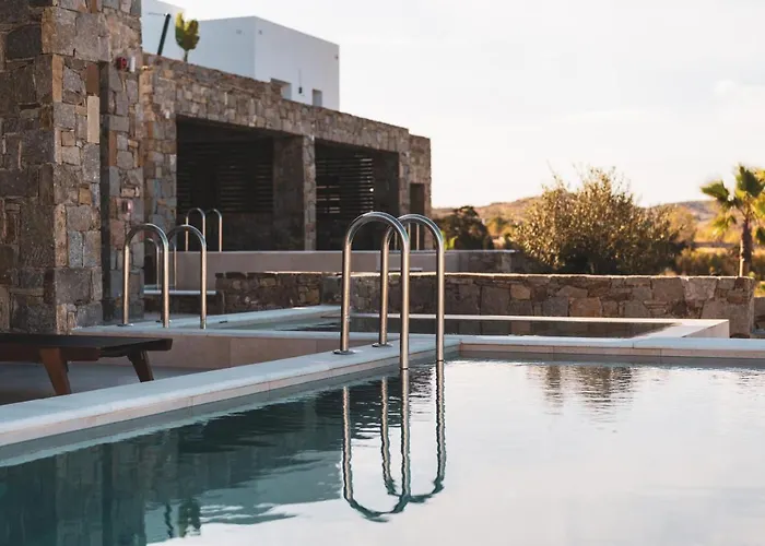 Kouros Blanc & Hotell Pounda