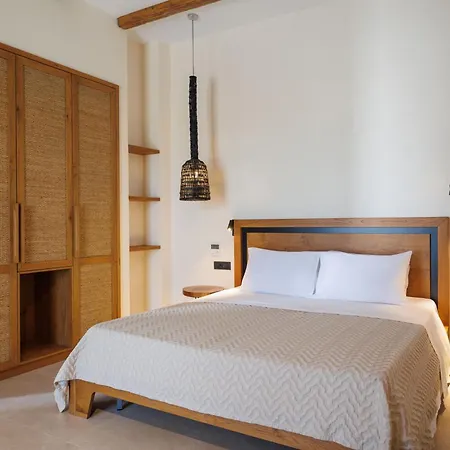 فندق Kouros Blanc & 5*