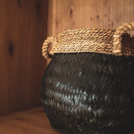 Kouros Blanc & Hotel