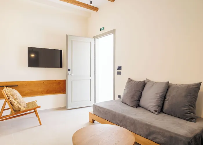 Kouros Blanc & Πούντα